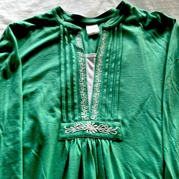 Blair 2X top Pretty green with white panel - Picture 1 of 2